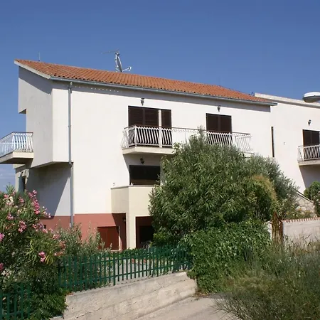 公寓 By The Sea Zablace, Sibenik - 4251