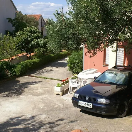 Apartment Apartments By The Sea Zablace, Sibenik - 4251 *