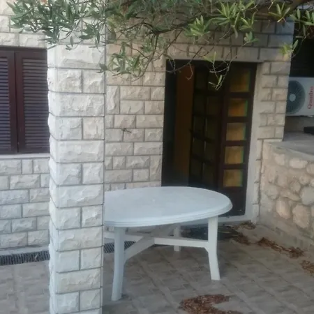 Apartment Apartments By The Sea Zablace, Sibenik - 4251 Zablaće