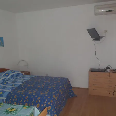 Apartment Apartments By The Sea Zablace, Sibenik - 4251 *